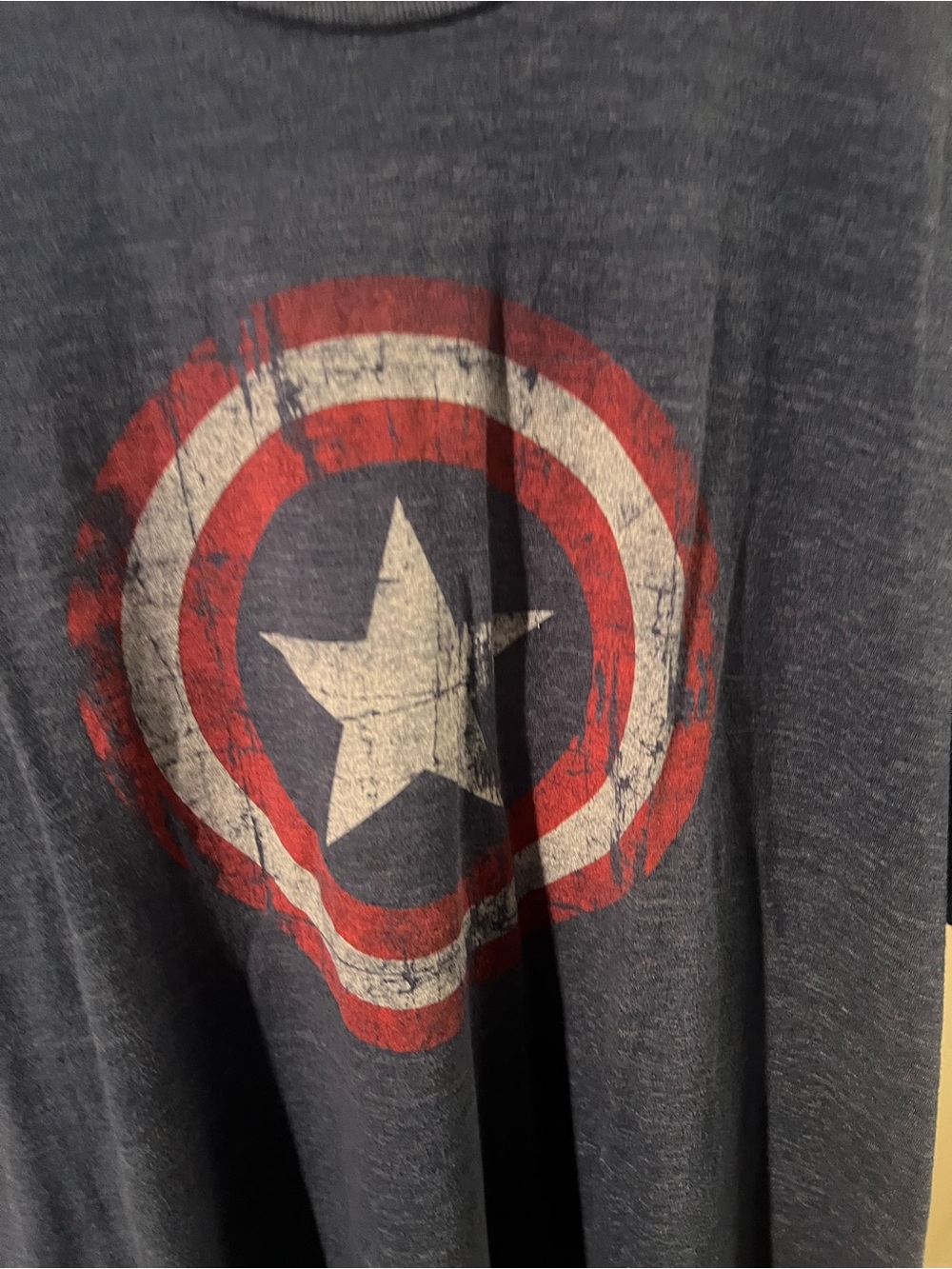 Captain America Graphic Men's T‑Shirt in Navy